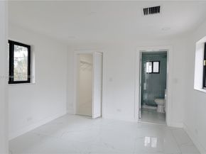 17940 NW 13th Ct, Miami Gardens FL 33169