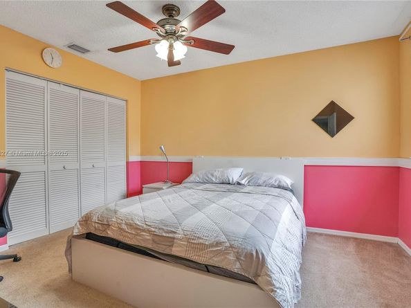 636 Sand Creek Cir, Weston FL 33327