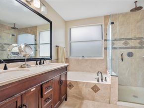 636 Sand Creek Cir, Weston FL 33327