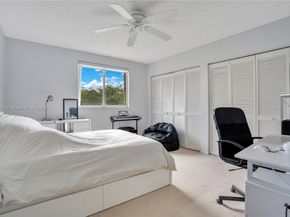 636 Sand Creek Cir, Weston FL 33327