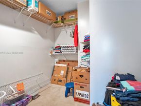 636 Sand Creek Cir, Weston FL 33327