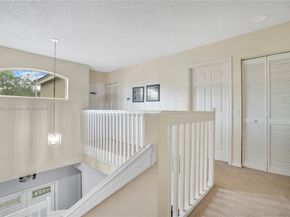 636 Sand Creek Cir, Weston FL 33327