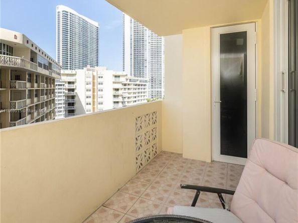 1833 S Ocean Dr 1007, Hallandale Beach FL 33009