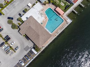1833 S Ocean Dr 1007, Hallandale Beach FL 33009