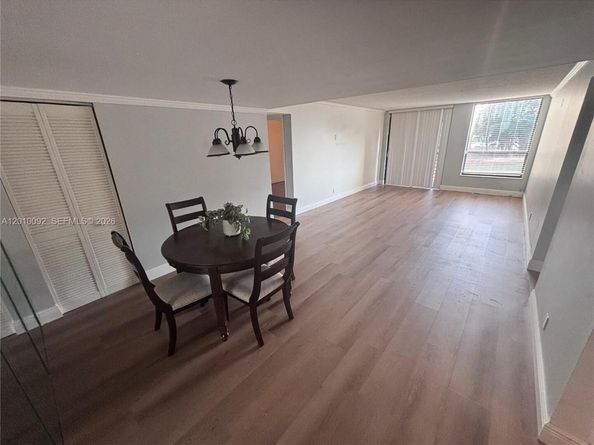 8050 W Mcnab Rd 212, Tamarac FL 33321