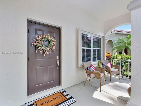 Undisclosed Address #A11875818, Weston FL 33327