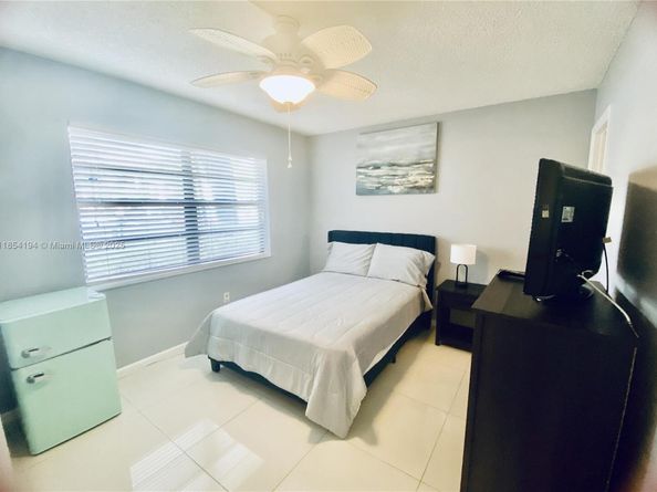140 Lake Nancy Ln 112, West Palm Beach FL 33411
