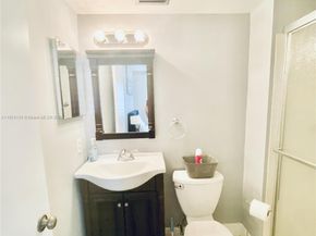 140 Lake Nancy Ln 112, West Palm Beach FL 33411