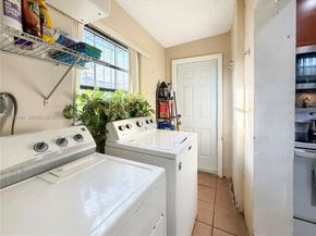 8891 SW 28th St, Miami FL 33165