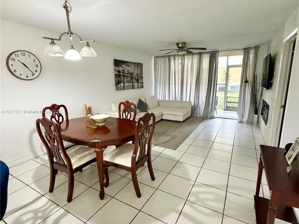 8246 NW 24th St 8246, Coral Springs FL 33065