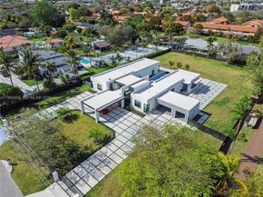 11481 SW 93 St, Miami FL 33176