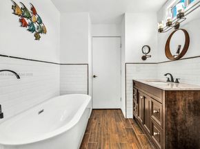 2880 Albatross Dr, Cooper City FL 33026