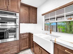 2880 Albatross Dr, Cooper City FL 33026