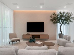 310 W Dilido Dr, Miami Beach FL 33139