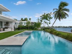 310 W Dilido Dr, Miami Beach FL 33139