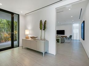 310 W Dilido Dr, Miami Beach FL 33139