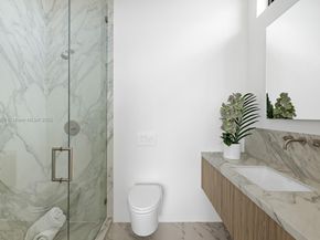 310 W Dilido Dr, Miami Beach FL 33139