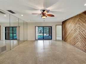 201 NW 77th Way, Pembroke Pines FL 33024