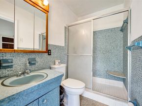 201 NW 77th Way, Pembroke Pines FL 33024