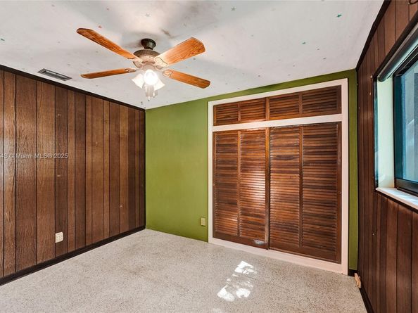 201 NW 77th Way, Pembroke Pines FL 33024