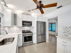 201 NW 77th Way, Pembroke Pines FL 33024