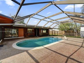 201 NW 77th Way, Pembroke Pines FL 33024