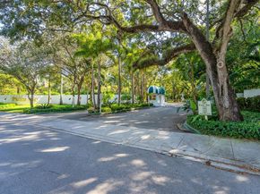 770 NE 69th St 6C, Miami FL 33138