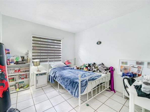 14473 SW 172nd Ln, Miami FL 33177