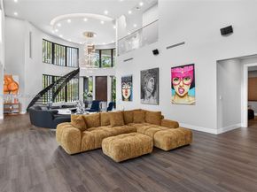 3560 Paddock Rd, Weston FL 33331