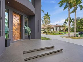 3560 Paddock Rd, Weston FL 33331