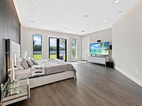 3560 Paddock Rd, Weston FL 33331