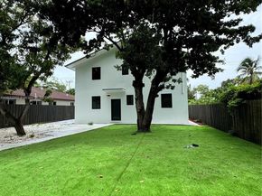 972 SW 44th Ave, Miami FL 33134