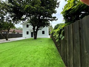 972 SW 44th Ave, Miami FL 33134