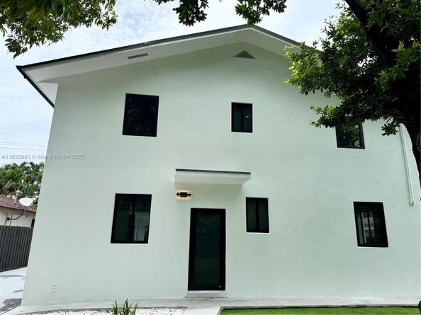 972 SW 44th Ave, Miami FL 33134