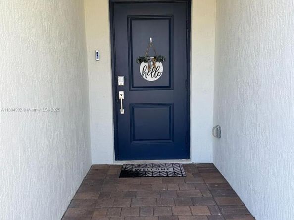 11938 SW 241st St, Homestead FL 33032
