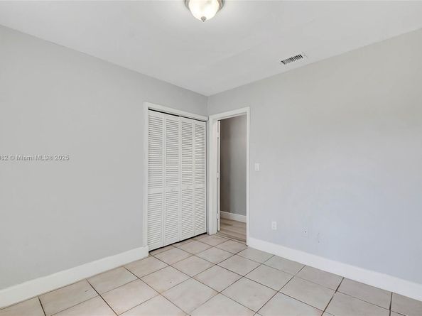 9710 SW 161 St, Miami FL 33157