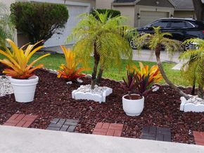 110 E Riverbend Dr, Sunrise FL 33326