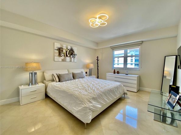 19900 E Country Club Dr 1220, Aventura FL 33180