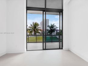 3250 NE 188th St 103, Aventura FL 33180