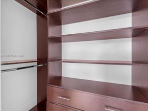 3250 NE 188th St 103, Aventura FL 33180