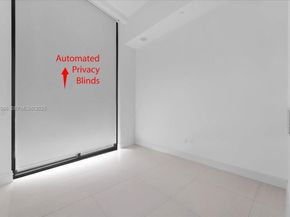 3250 NE 188th St 103, Aventura FL 33180