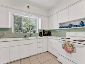 990 NE 94th St, Miami Shores FL 33138