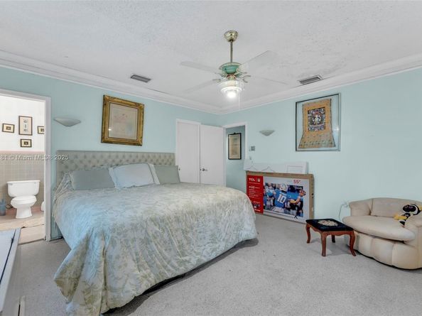 990 NE 94th St, Miami Shores FL 33138