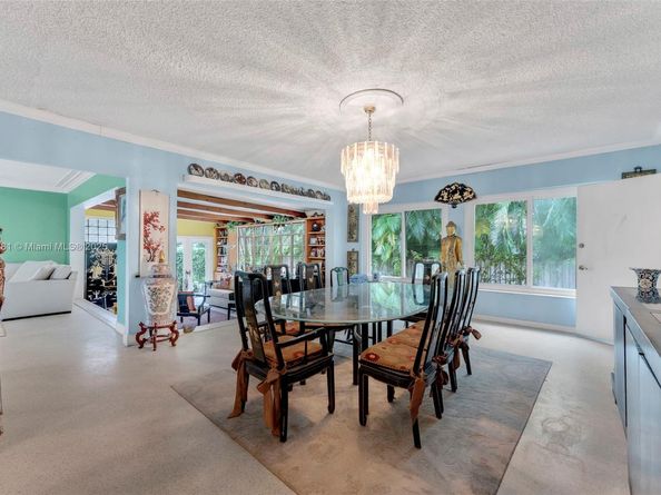990 NE 94th St, Miami Shores FL 33138