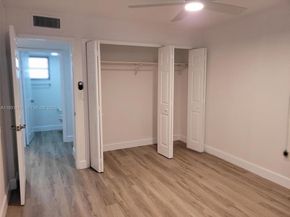 8860 Fontainebleau Blvd 305, Miami FL 33172