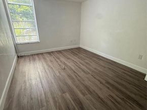 8860 Fontainebleau Blvd 305, Miami FL 33172