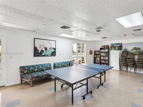 17090 NE 14th Ave 205, Miami FL 33162