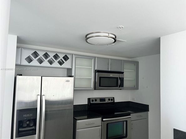 1861 NW S River Dr 2301, Miami FL 33125
