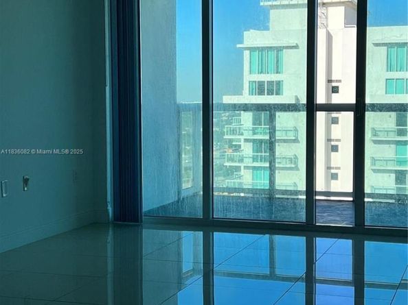 1861 NW S River Dr 2301, Miami FL 33125