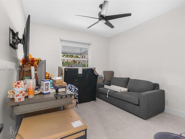 14212 NW 23rd St, Pembroke Pines FL 33028